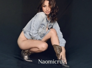Naomicruz