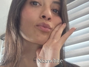 Niaawhite