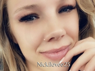 Nickilovee23