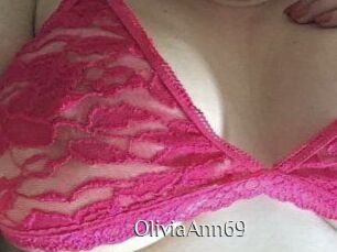 Olivia_Ann_69