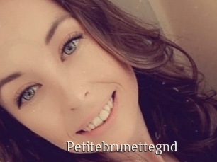 Petitebrunettegnd