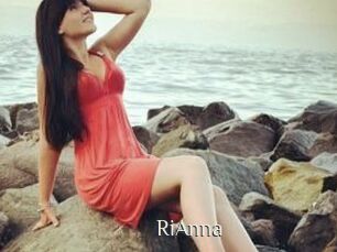 Ri_Anna