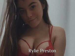 Rylie_Preston