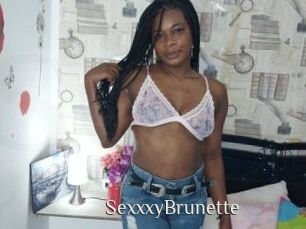 SexxxyBrunette