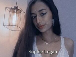 Sophie_Logan
