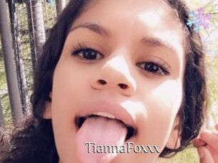 TiannaFoxxx