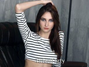 TiffaniFlirty