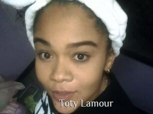Toty_Lamour