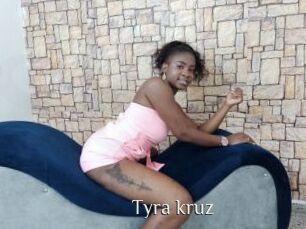 tyra_kruz Shop coquin