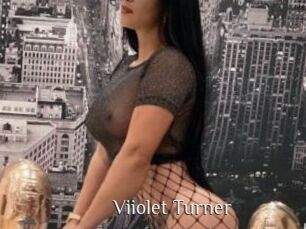 Viiolet_Turner