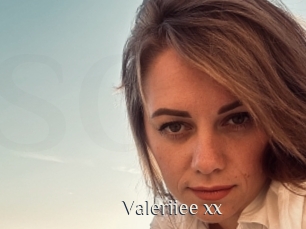 Valeriiee_xx