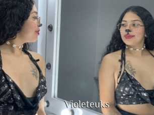 Violeteuks